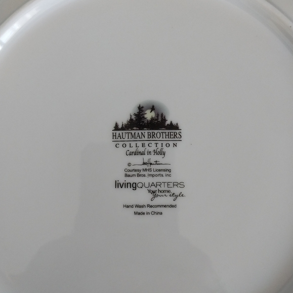 Hautman Brothers Collection Cardinal in Holly - Picture 3 of 3